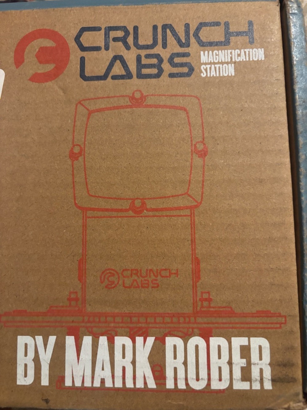 Magnification Station by Mark Rober - Brown